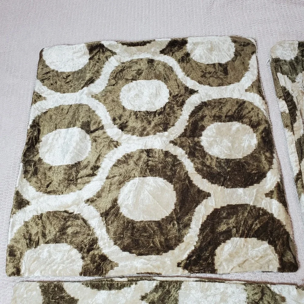 Pottery Barn Throw Pillow Shams Set Of 4‎  Geometric Olive & Beige Velvet 18x18